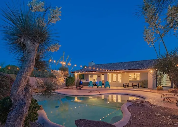 Dom wakacyjny Sunny Oasis With Pool Scottsdale