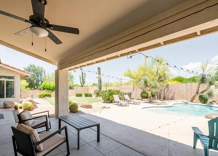 Dom wakacyjny Sunny Oasis With Pool Scottsdale